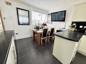 Open Plan Dining Kitchen- click for photo gallery